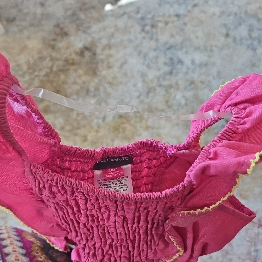 Vince Camuto Fuchsia/black Ruffled Rompers - Picture 3 of 7
